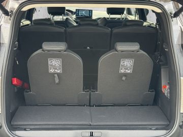 Peugeot 5008 Allure Pack 1.5 BlueHDi 130 Kam.+KeyLess+LM