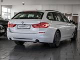 BMW 520d Touring xDrive Sport Line AHK LED W-LAN SHZ - BMW 520 Gebrauchtwagen in Wuppertal