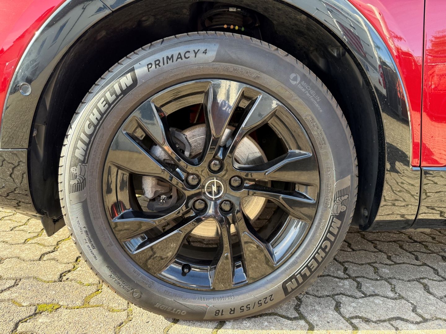 Fahrzeugabbildung Opel Grandland GS 1.5 D mit Sitzheizung+Kamera