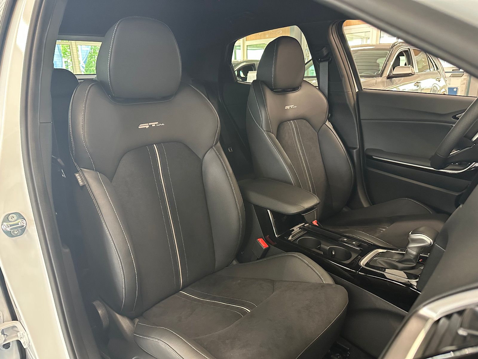 Fahrzeugabbildung Kia XCeed 1.5 T-GDI DCT GT-line Lederpaket