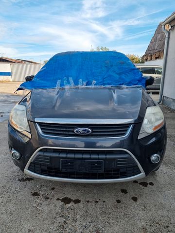 Ford Kuga 2,0 TDCi 2x4 103kW Titanium Titanium