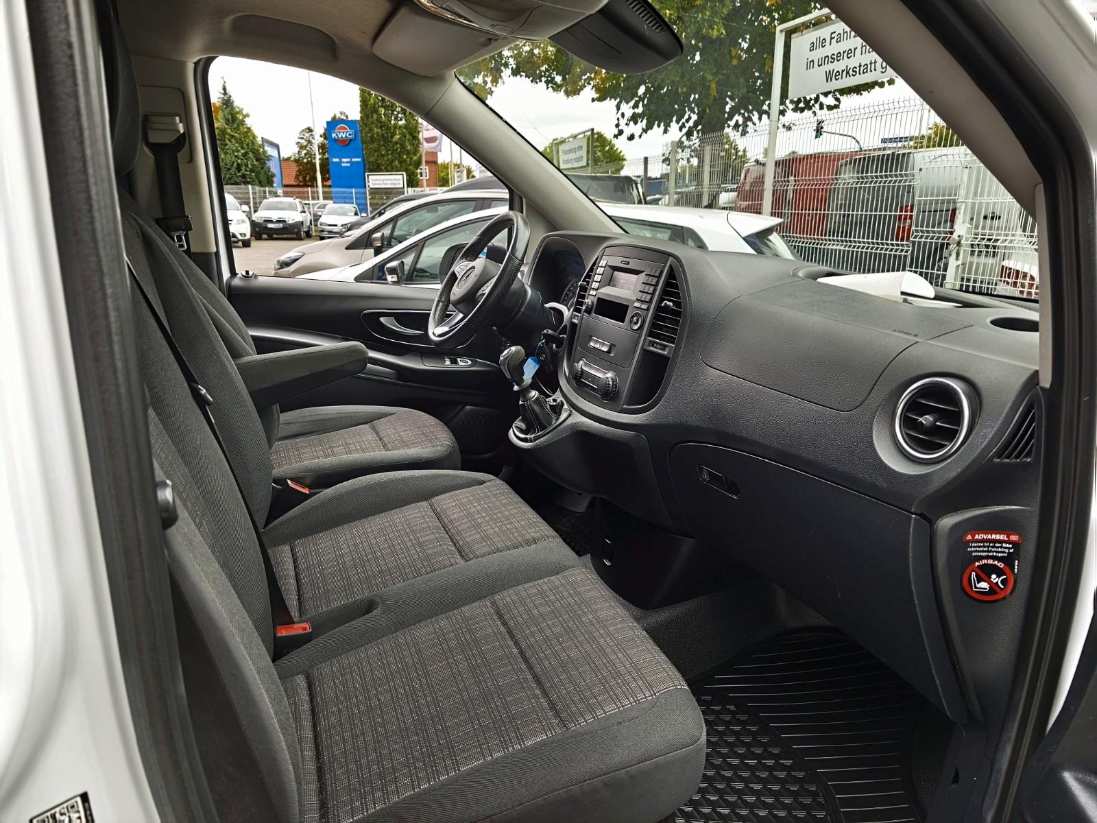 Mercedes-Benz Vito Kasten 114 CDI lang + Klima+Ahk+Regale+PDC