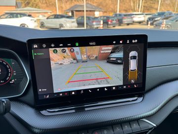 Skoda Octavia Combi 1.5 TSI Sportline Matrix AHK