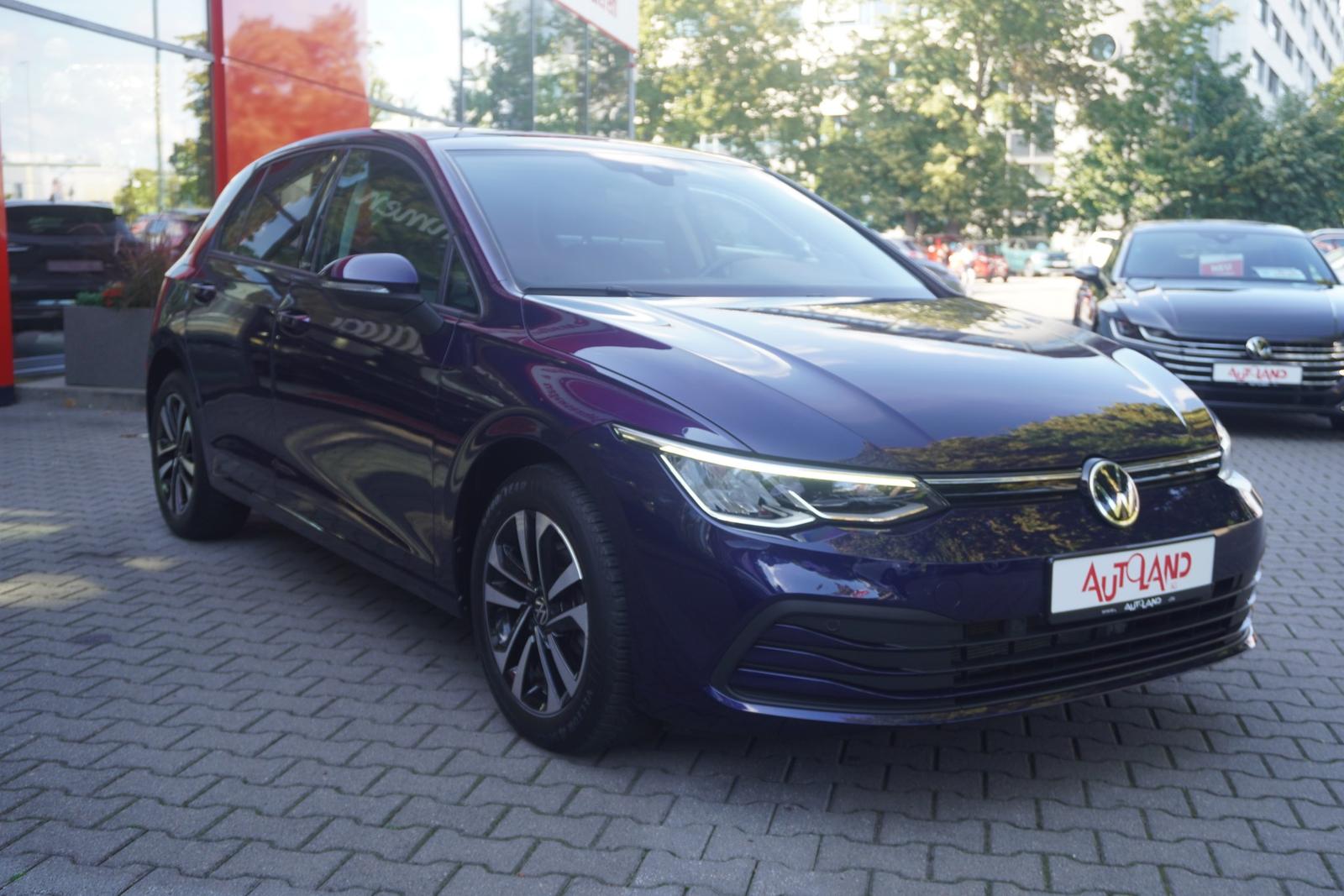 Volkswagen Golf VIII 1.5 TSI United LED Navi Sitzheizung, миниатюра 4