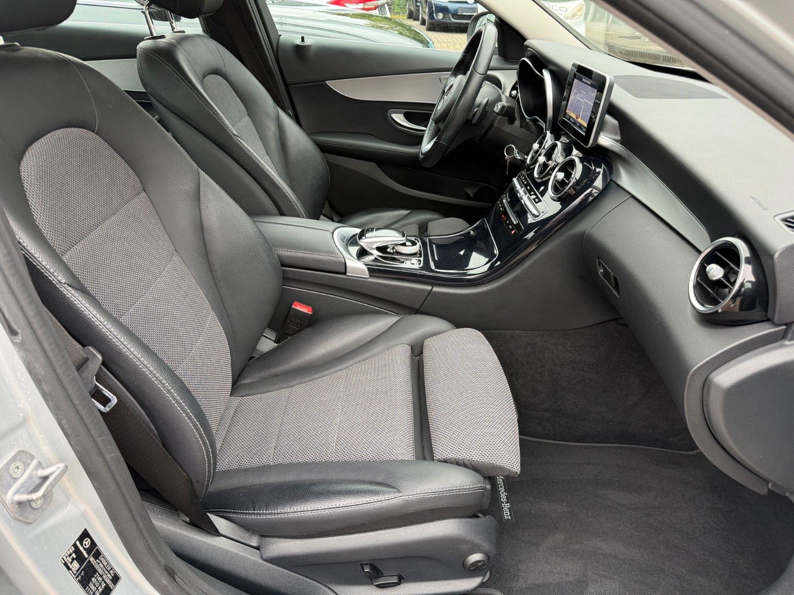 Mercedes-Benz C 200 Lim .G9-Tronic Plus Avantgarde Scheckheft foto 17