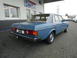 Mercedes-Benz 200 D (W123), Originalzustand - Mercedes-Benz 200: 200d W123