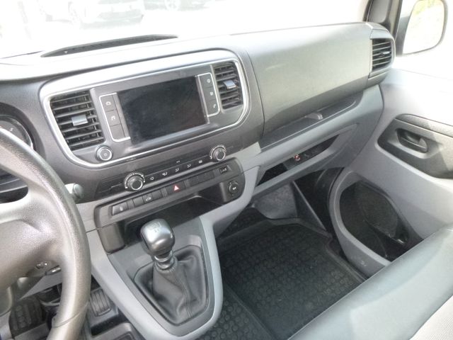 Vivaro Cargo L2 M