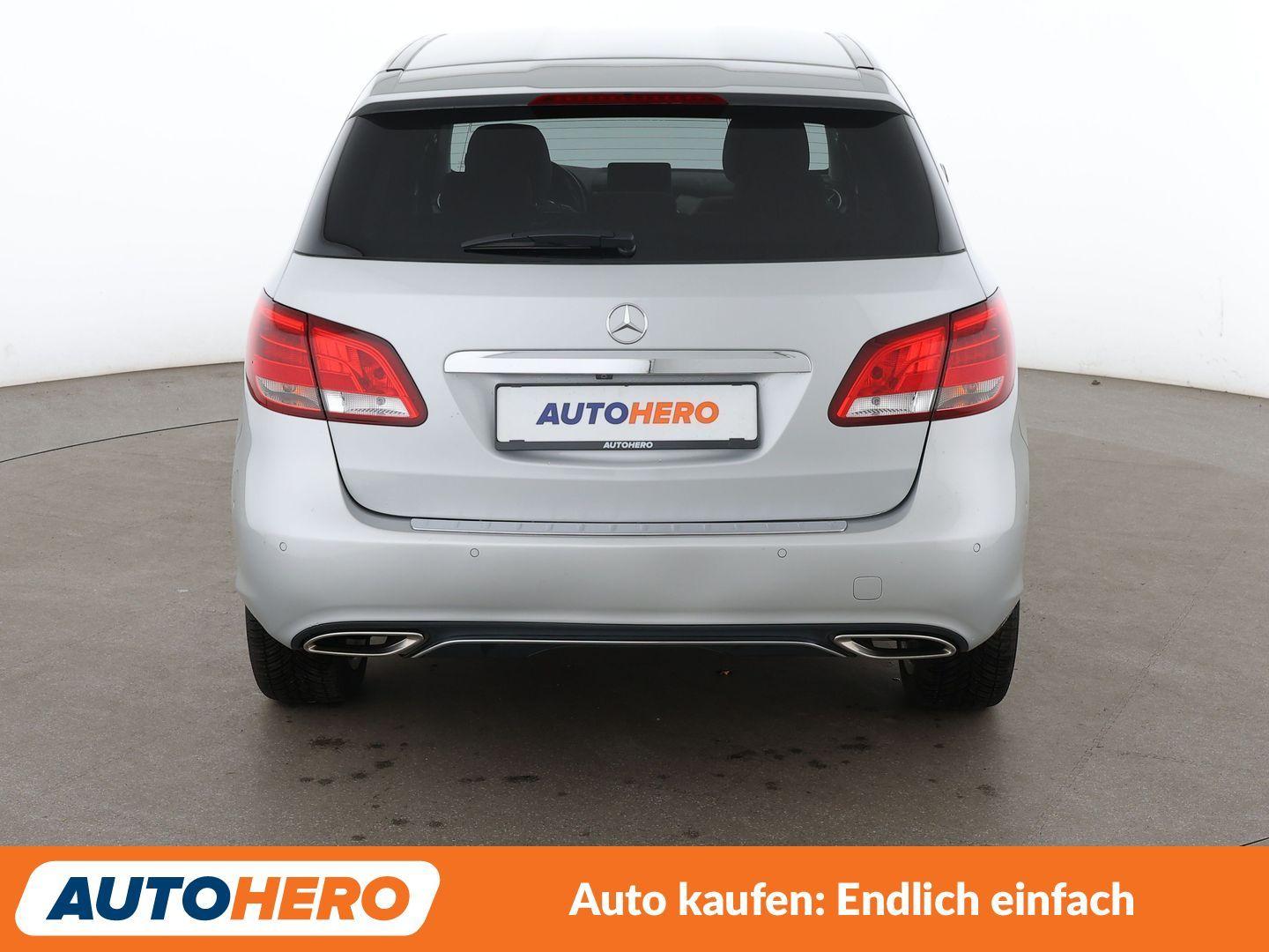 Mercedes-Benz B 180 Urban Aut*NAVI*TEMPO*CAM*PDC*SHZ*