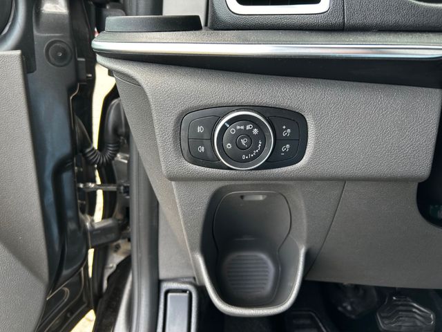 Tourneo Custom*CarPlay*SHZ*AHK*Leder*