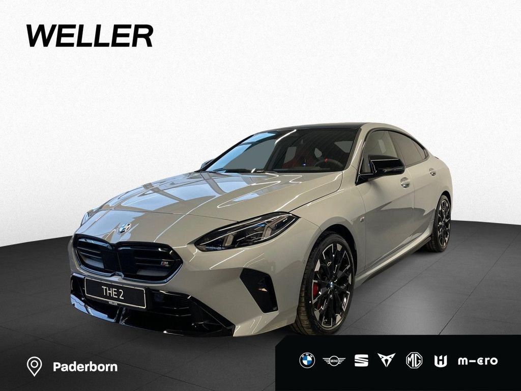 BMW M235