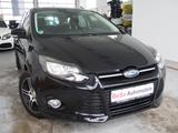 Ford Focus Turnier 1.6 Titanium SHZ Klima AHK - Ford Focus aus 2011: Turnier