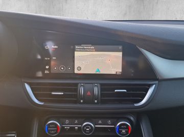 Alfa Romeo Giulia Veloce Q4 2.0 Turbo 16V Kam.+KeyLess+SHZ