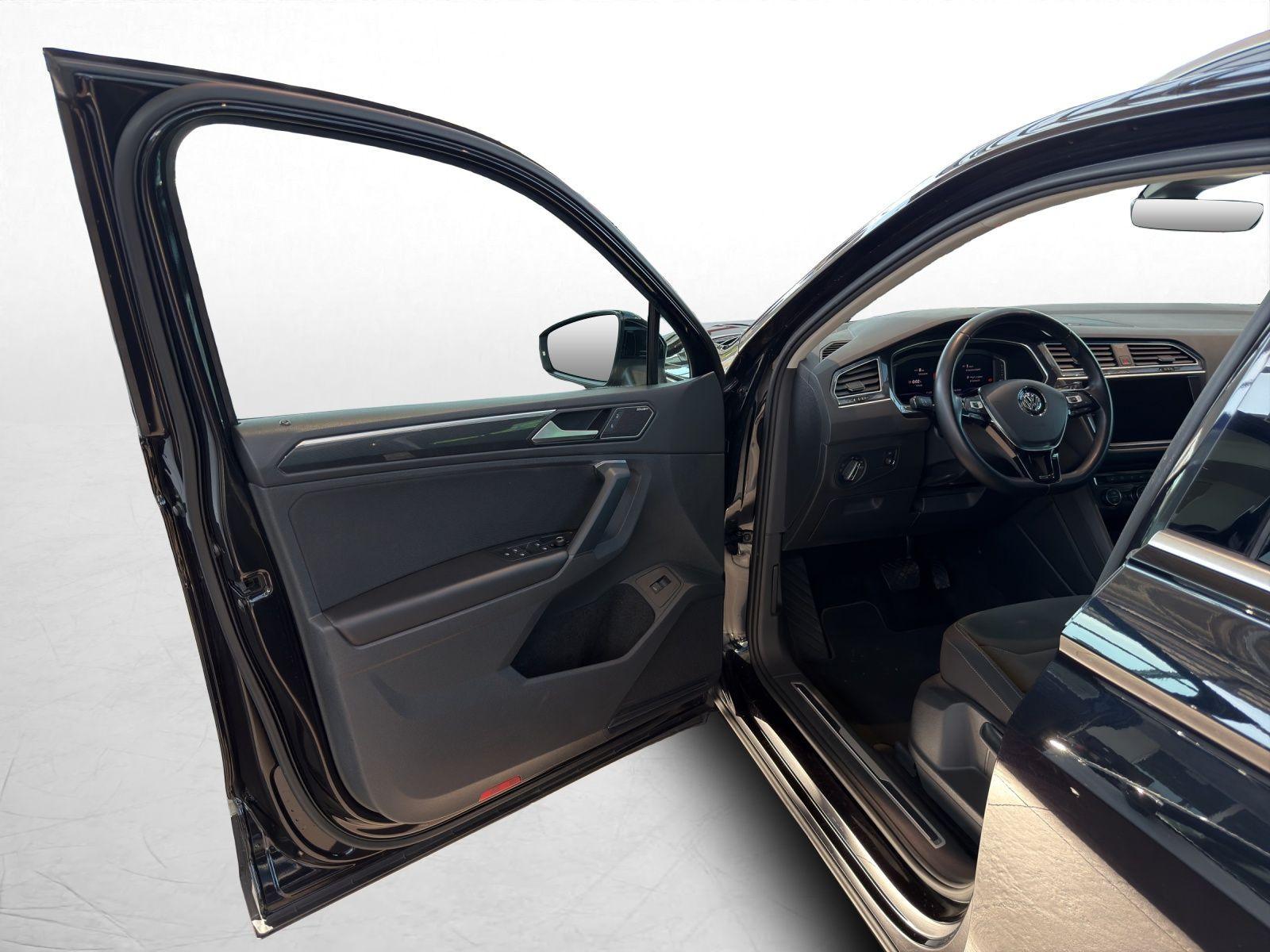 Volkswagen Tiguan 1.5 TSI DSG HIGHLINE*STHZG*AHK*DYNAUDIO*L