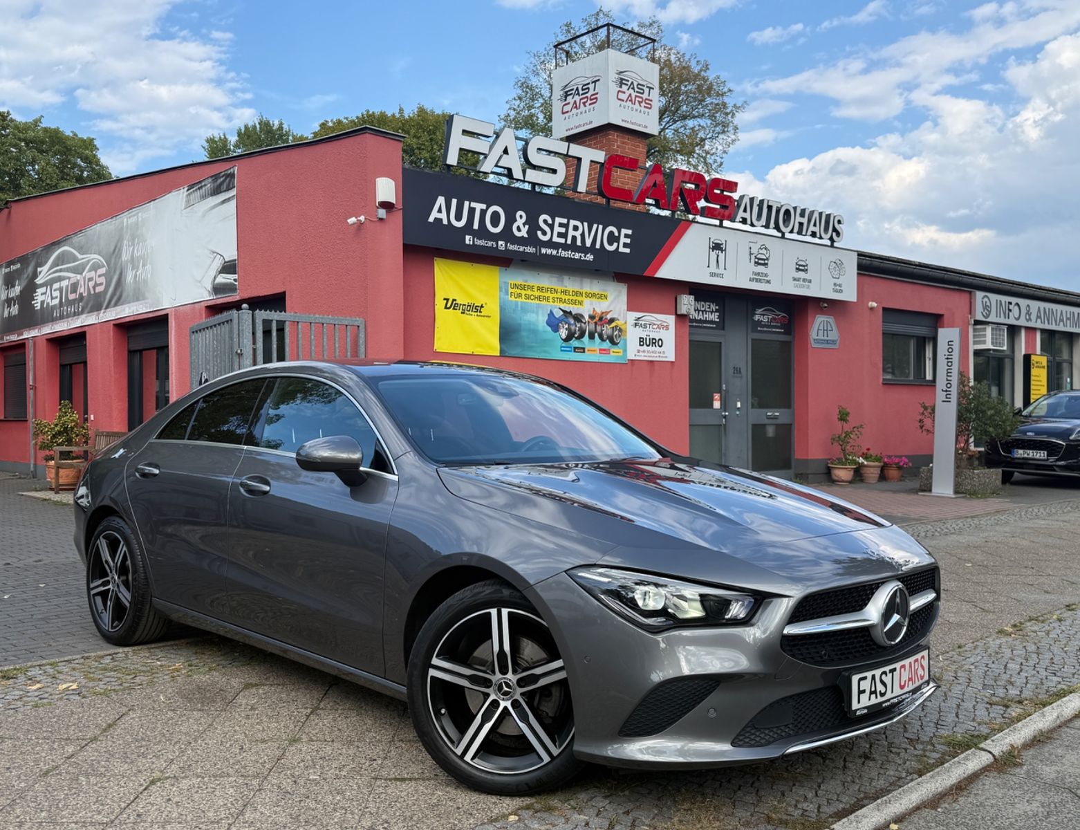 Mercedes-Benz CLA 200 Coupe Progressive MBUX Tempomat Navi Led