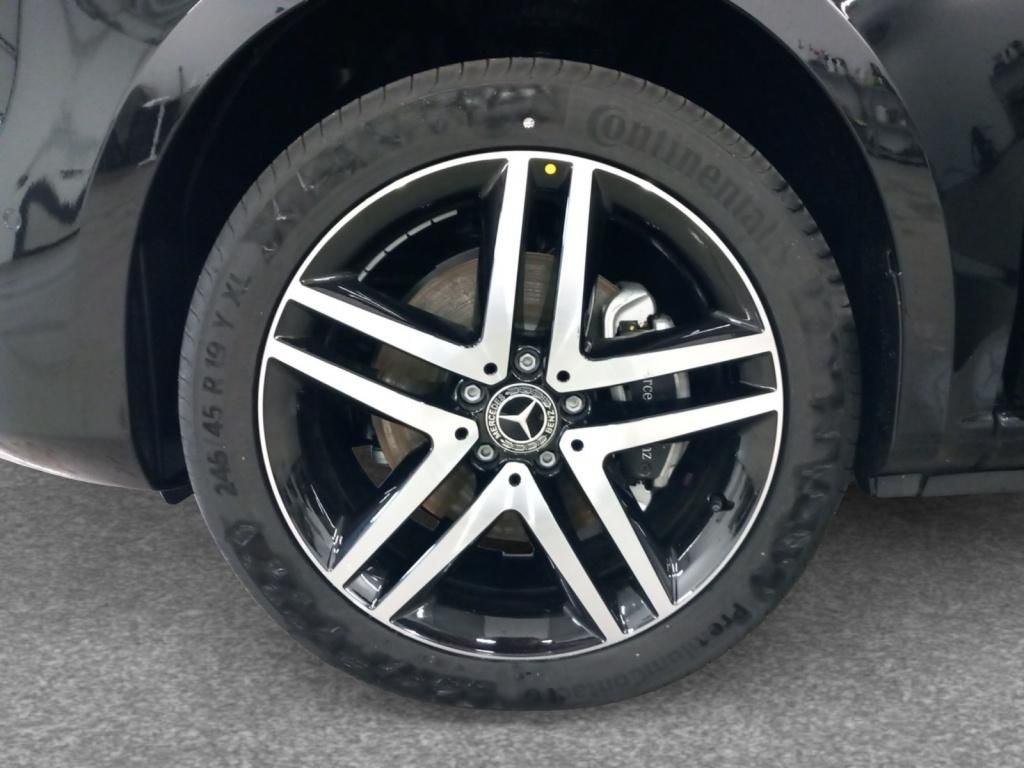 Fahrzeugabbildung Mercedes-Benz V 300 d lang 4x4 * Avantgarde Edition