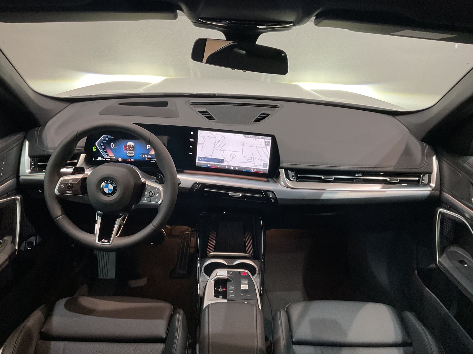 Fahrzeugabbildung BMW X1 sDrive20i 18" LMR, AHK, Komfortzugang DAB