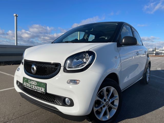 Smart SMART FORFOUR  66 kW PANOR*AUTO*NAVI*LED*CAM*SHZ