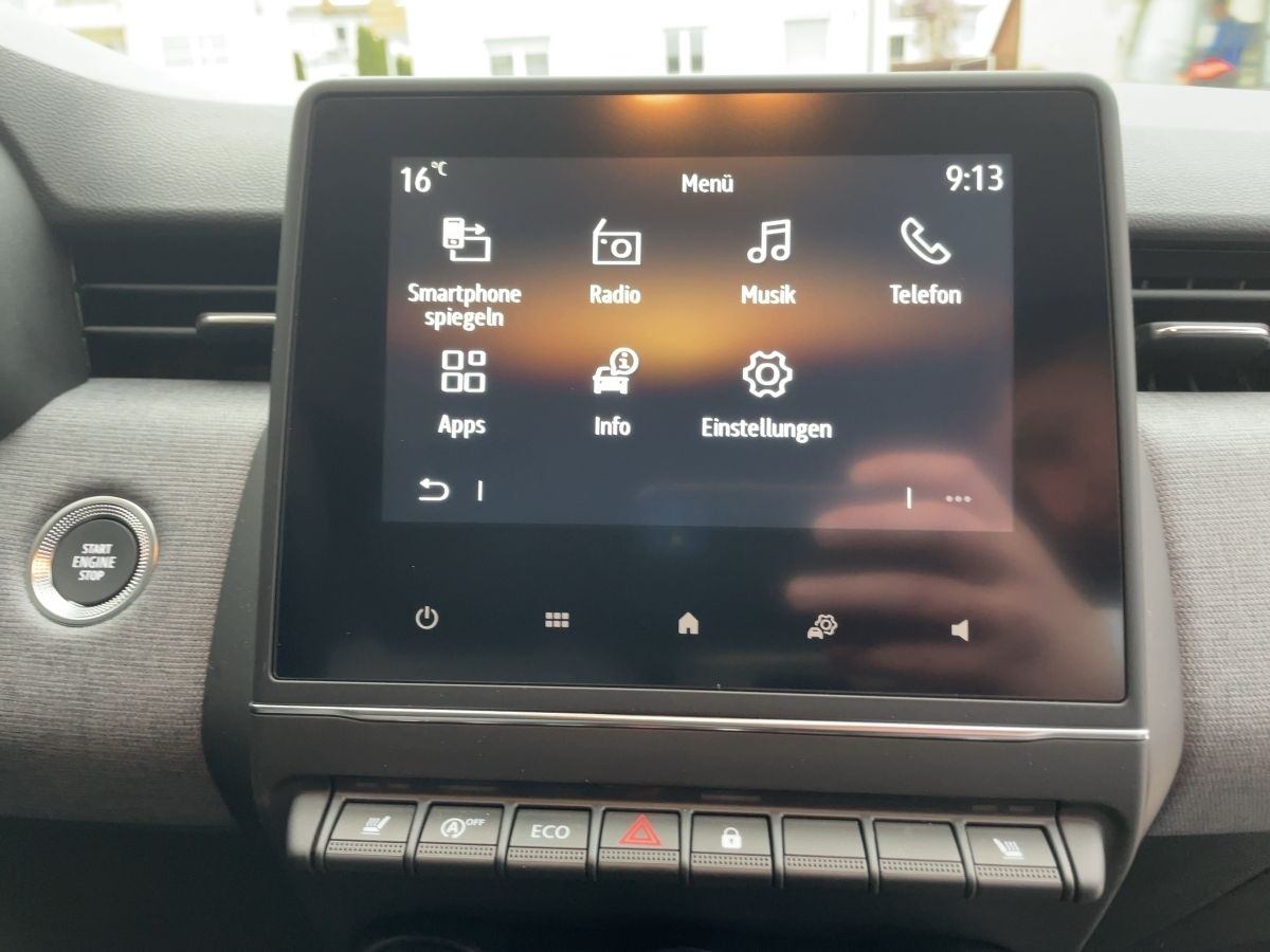 Fahrzeugabbildung Renault Clio Evolution TCe 100 LPG SHZ Kamera