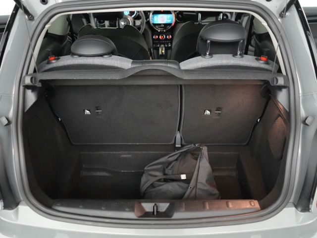 Cooper SE 32,6 kWh+NAVI+CAPRPLAY+LED+KLIMAAUTOMA