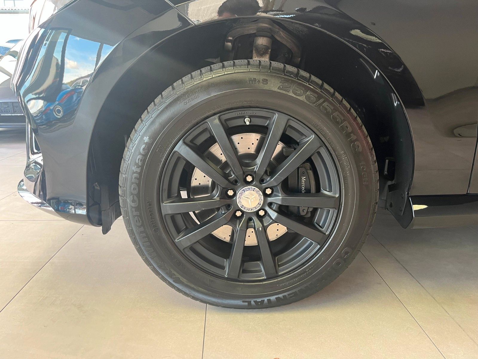Fahrzeugabbildung Mercedes-Benz GLE 350d 4Matic*Pano*360°*LED*AHK*Nappa*Ambiente