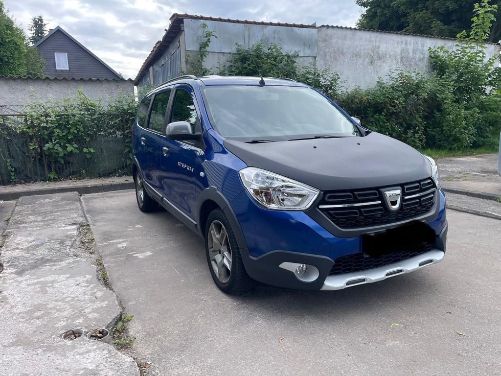 Image of Dacia Lodgy