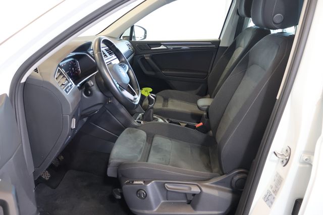Volkswagen Tiguan 1.5 TSI Life AID+ACC+LED+CARPLAY+PANO