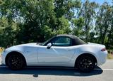 Mazda MX-5 2.0 SKYACTIV-G 160 Sports-Line Sports-Line - Mazda MX-5: Weiß