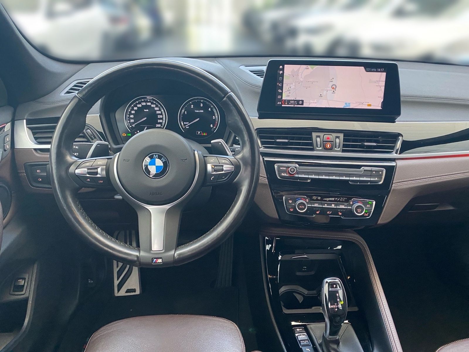 BMW X1 xDrive25d M Sport HUD Navi DA AHK PA el.Heck foto 3