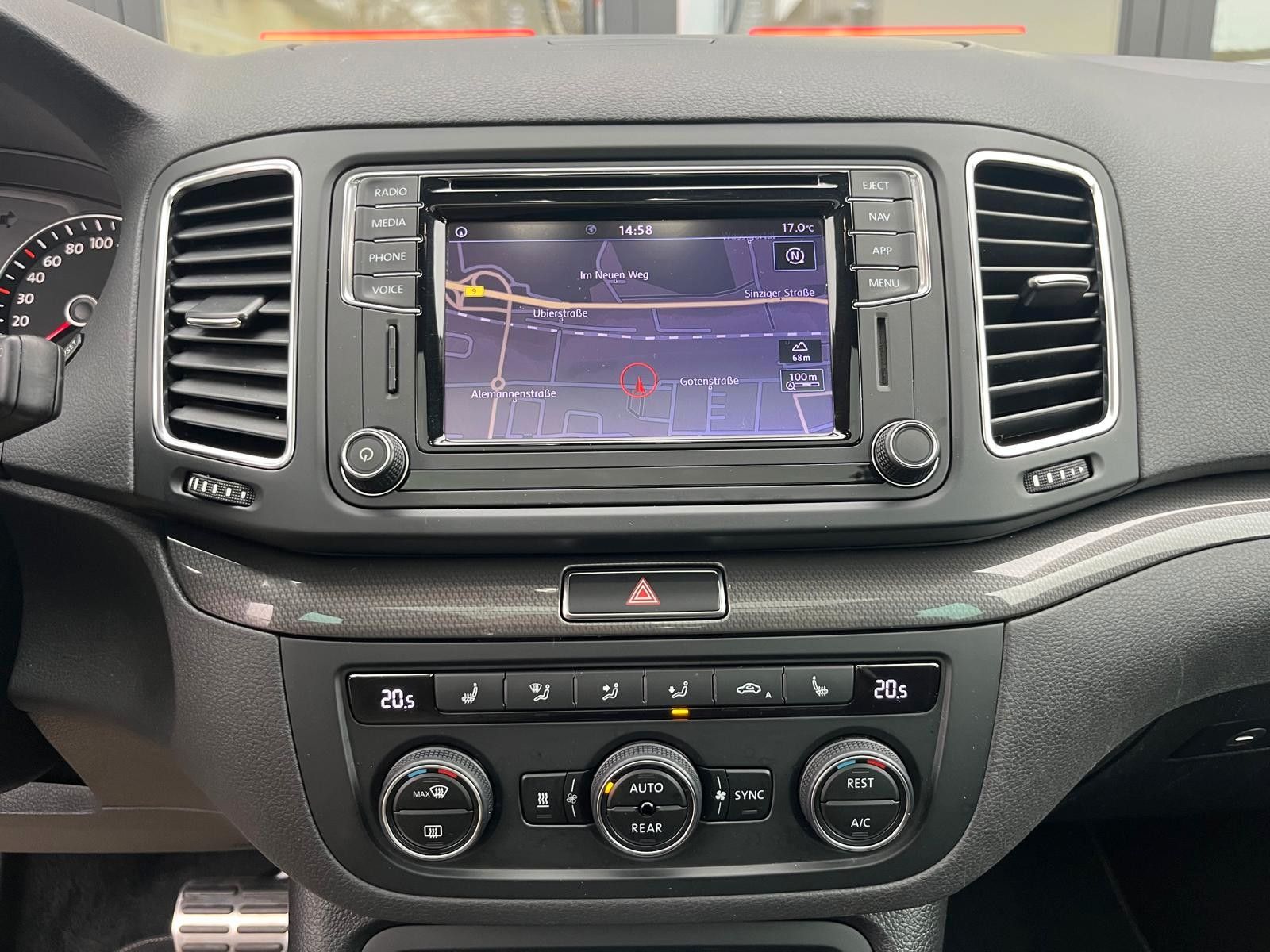 Fahrzeugabbildung Volkswagen Sharan 2.0TDI BMT Join 7.Sitzer*Pano*AHK*