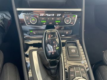 BMW 218 Gran Tourer - 11