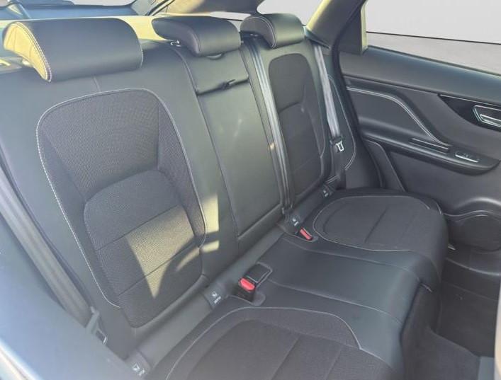 Jaguar F-Pace 25d AWD R-Sport Automatik R-Sport Top Zus
