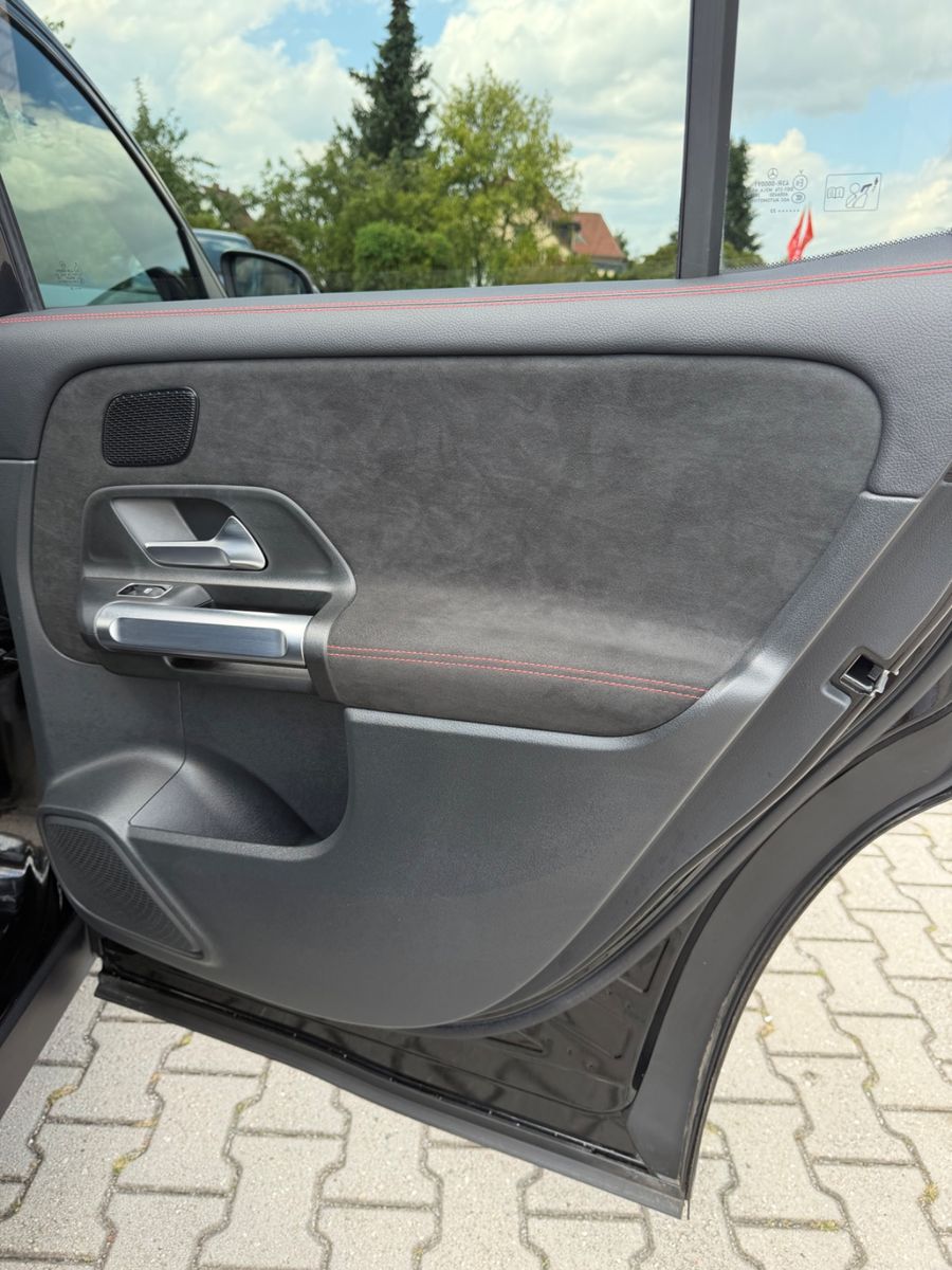 Mercedes-Benz GLB 200 d 4Matic AMG Line/AHZV/Pano/NightPaket/ foto 11