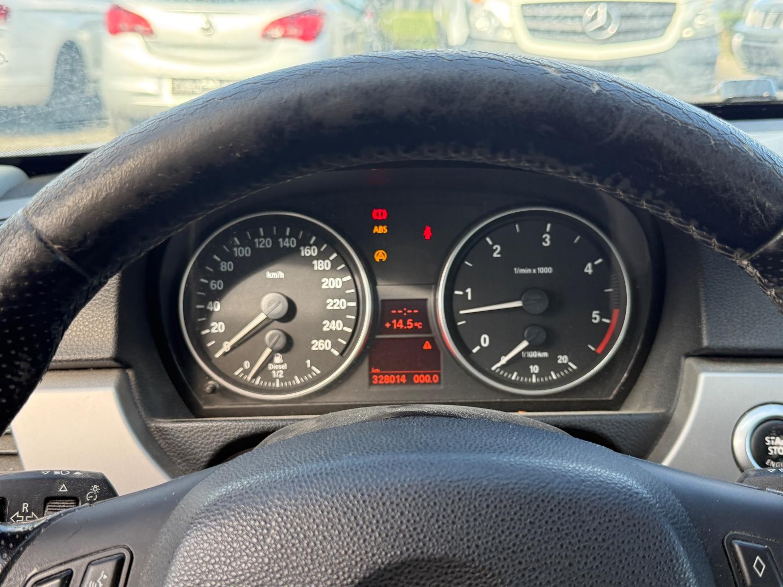 BMW 325 2007 — photo 11