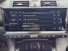 Fahrzeugabbildung DS Automobiles DS 7 BlueHDI 130 Aut. OPERA LEDER Panoramadach