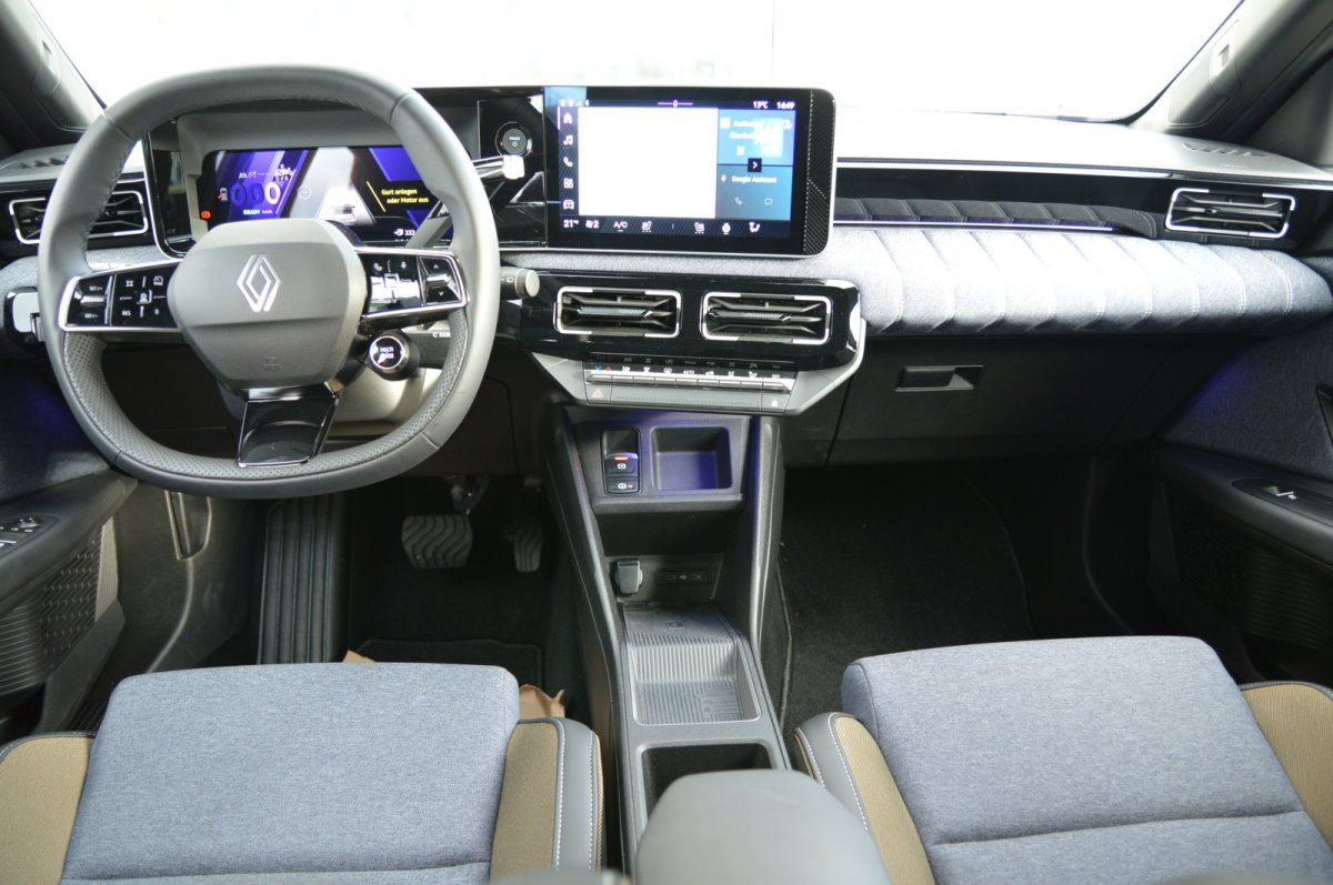 Fahrzeugabbildung Renault 5 E-Tech Electric   120 Urban Range Techno Winte