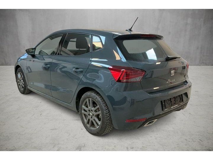 Fahrzeugabbildung SEAT Ibiza FR TSI DSG *Cam*LED*PDC*APP*Sitzhzg*ACC*