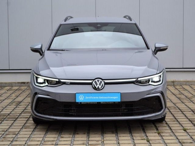 Golf VIII Variant 1.5 TSI R-Line AHK/LED/17-ZOLL