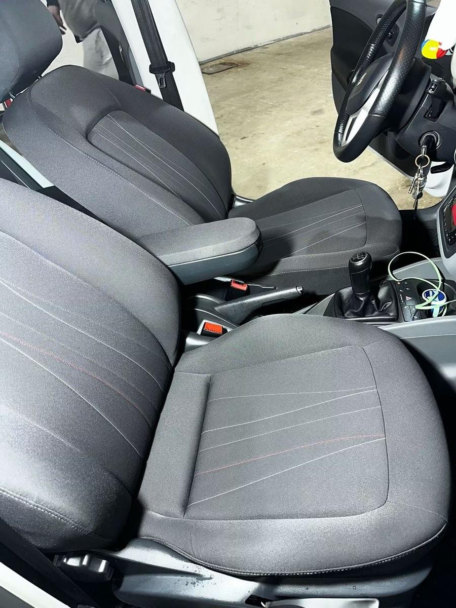 Seat Ibiza 2012 — photo 8