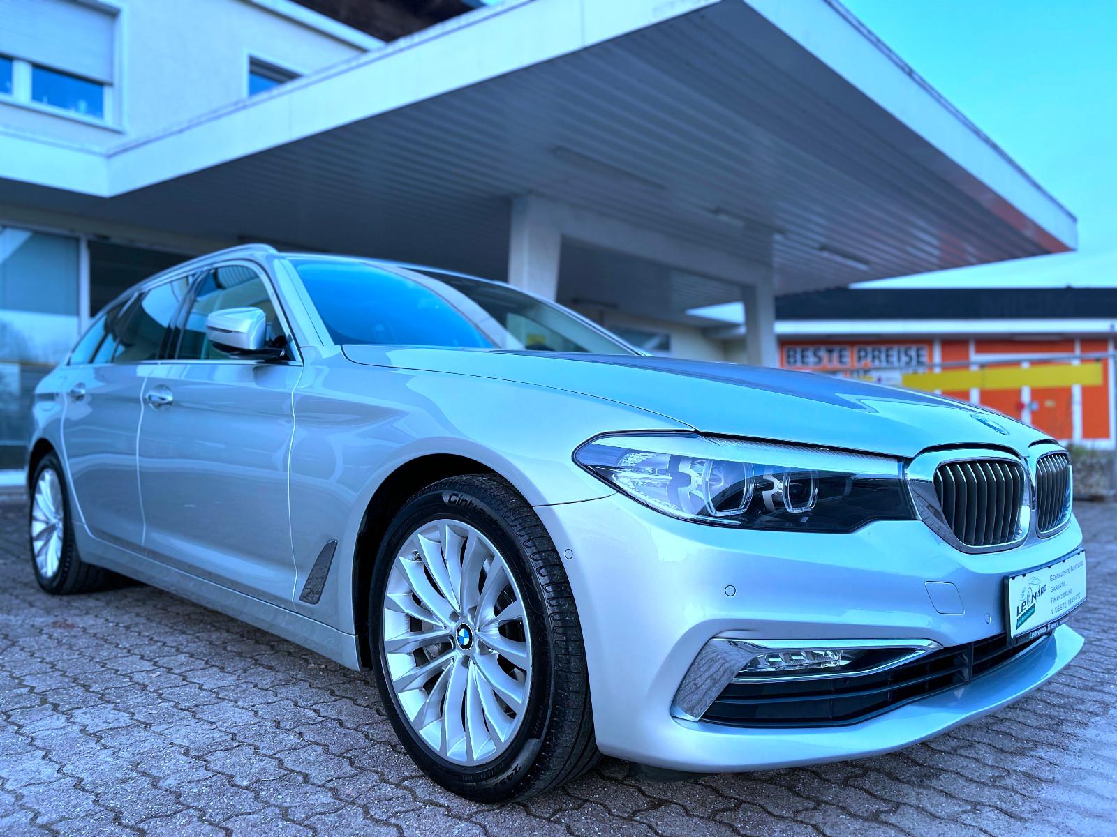 BMW 5 Touring 540 i xDrive LED Navi Leder Pamo Kamer