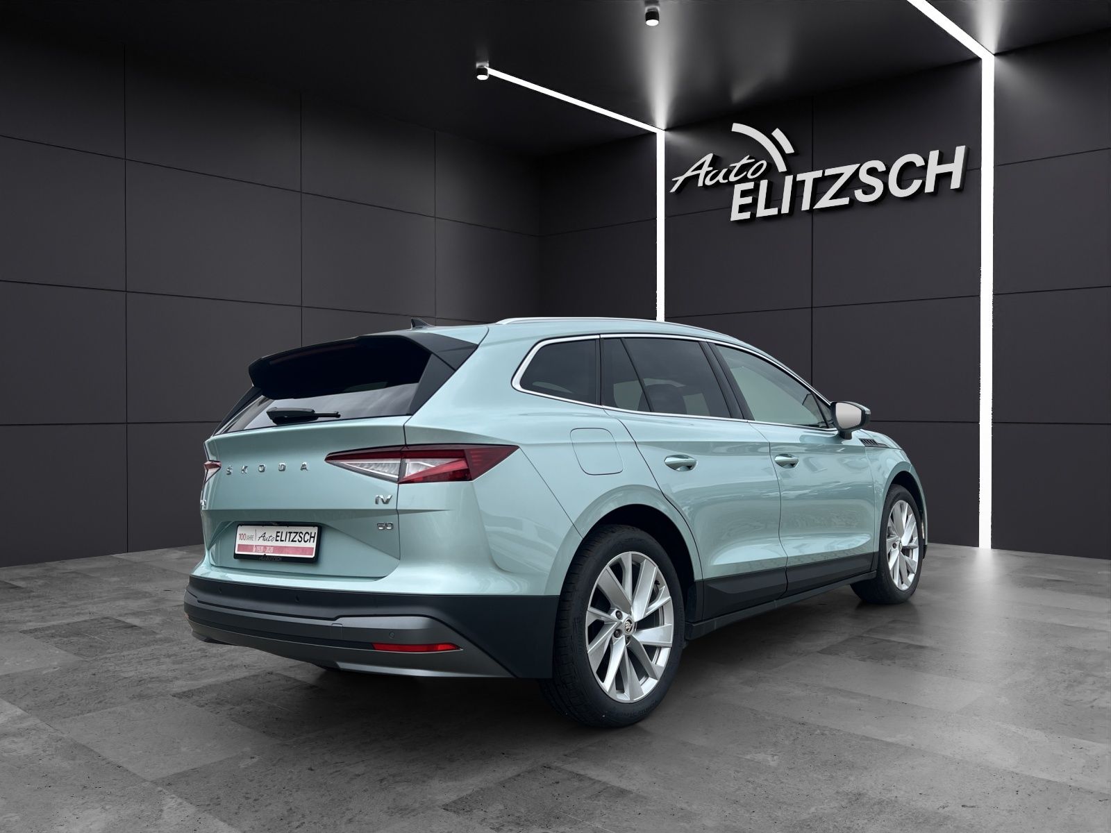 Fahrzeugabbildung SKODA Enyaq 60 Lodge Matrix Navi Wäpu ACC RFK SH 20"