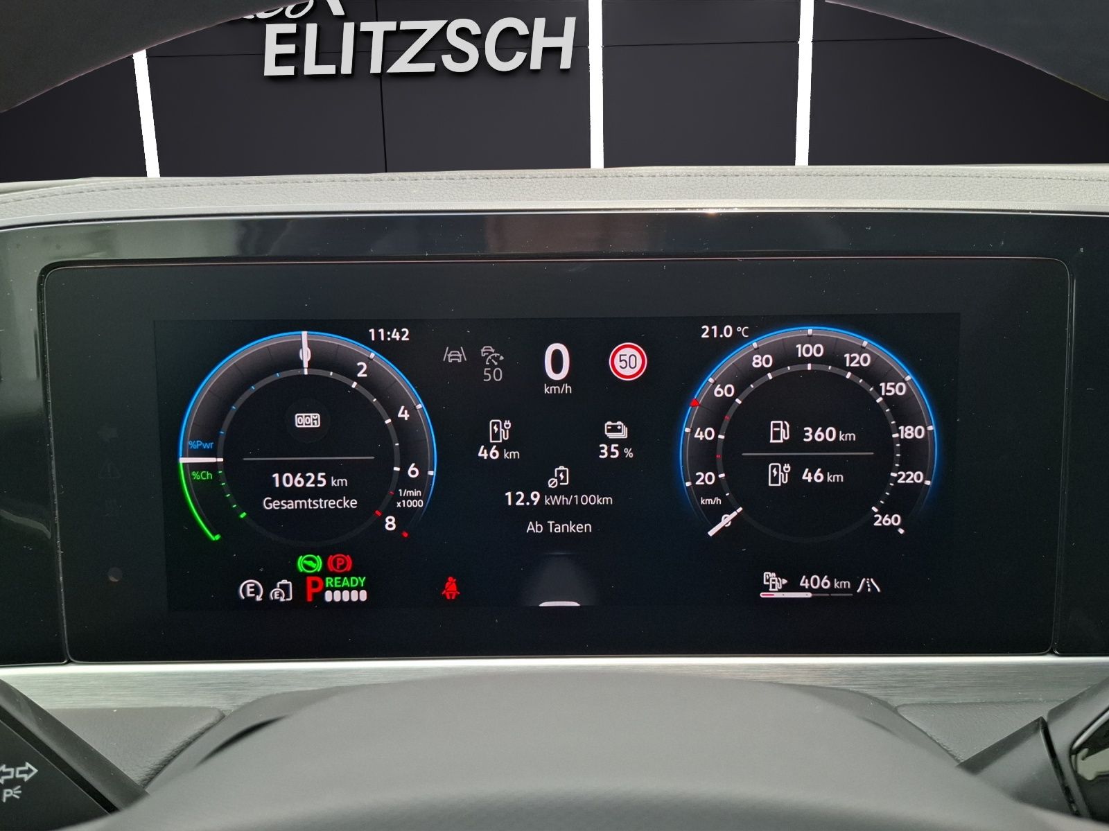 Fahrzeugabbildung Volkswagen Passat eHybid Elegance DSG Matrix AHK Navi HUD A