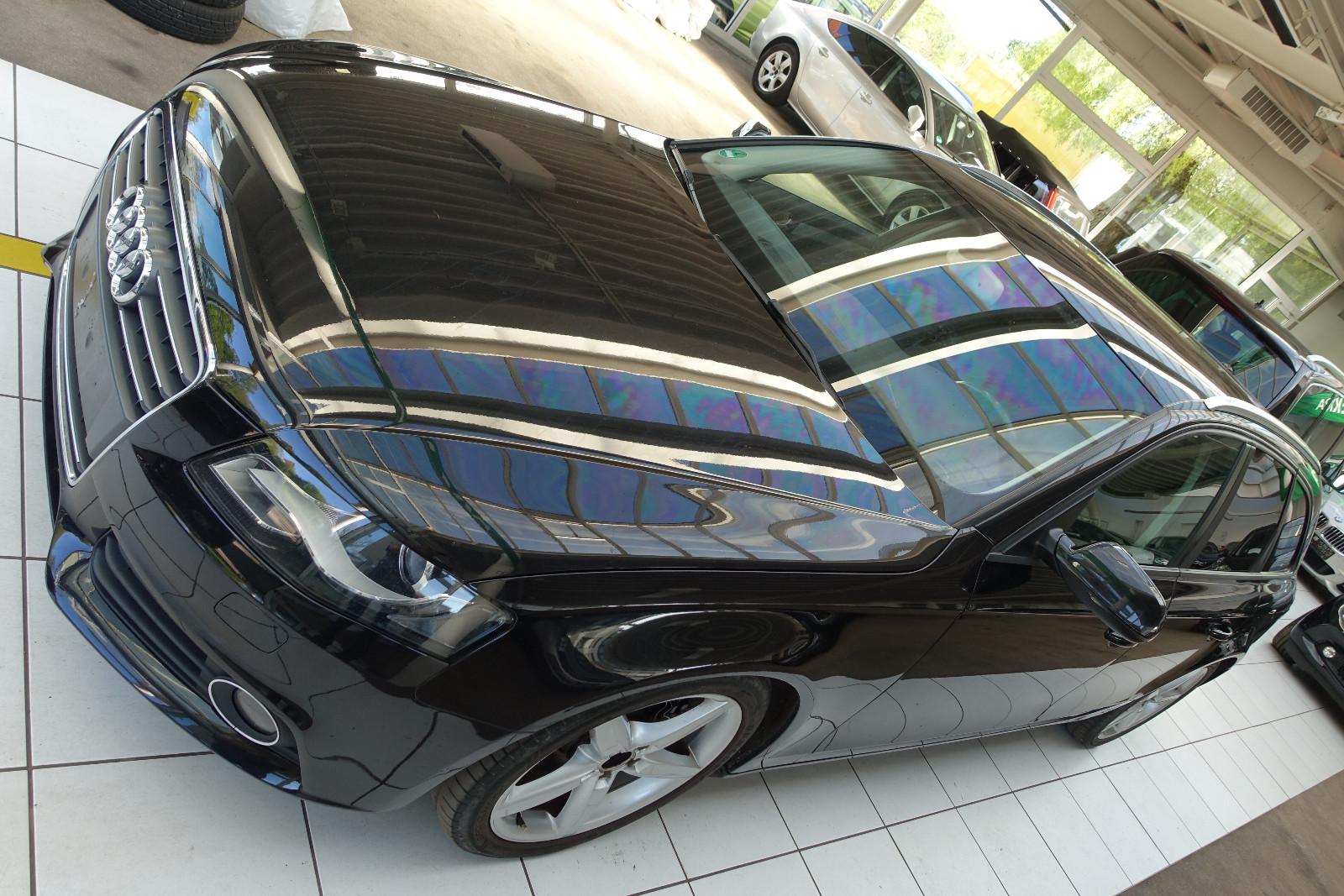 Audi A4 2009 — photo 16