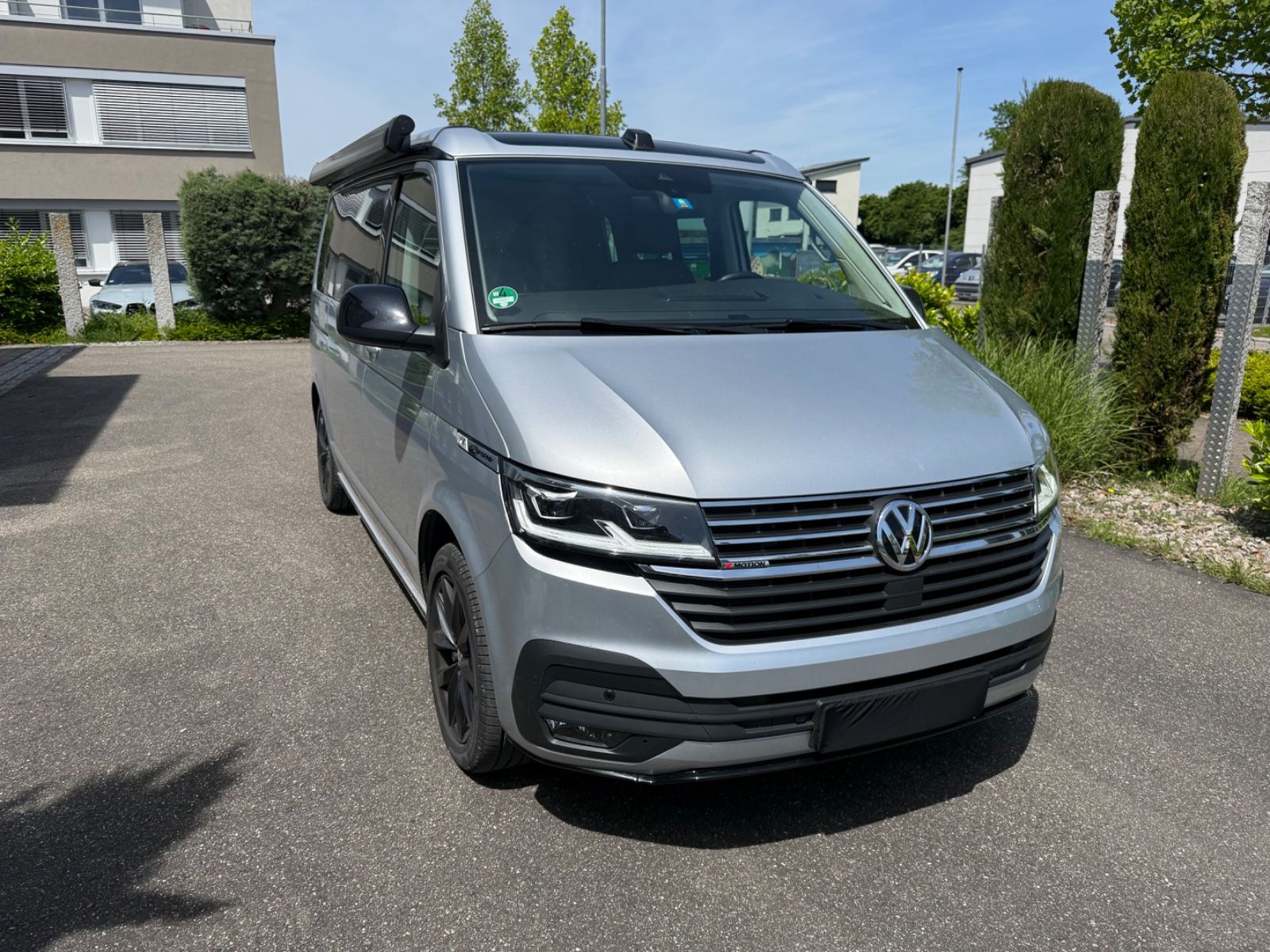 Volkswagen T6.1 California Edition Red . 2 foto 4