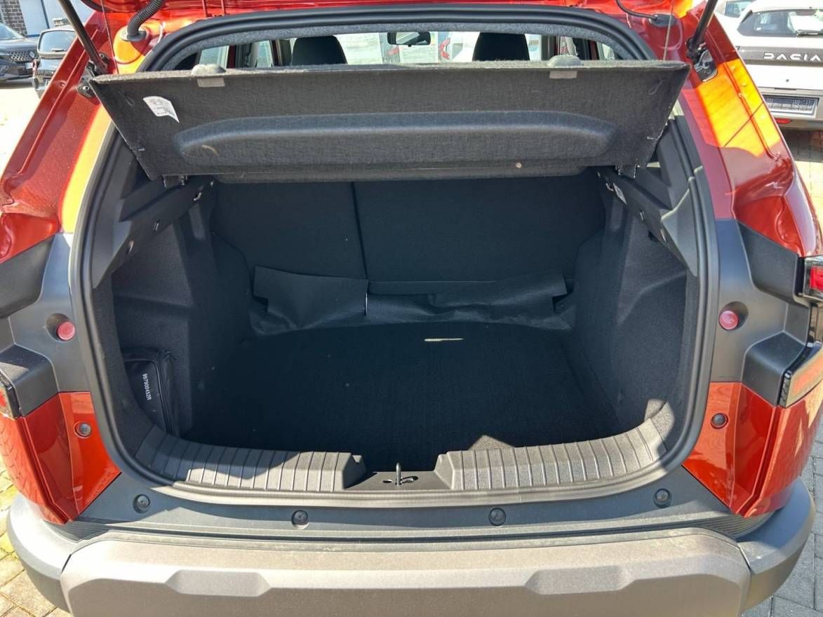 Fahrzeugabbildung Dacia Duster Expression mild hybrid 140