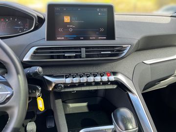 Peugeot 3008 1.2 PureTech 130 Allure
