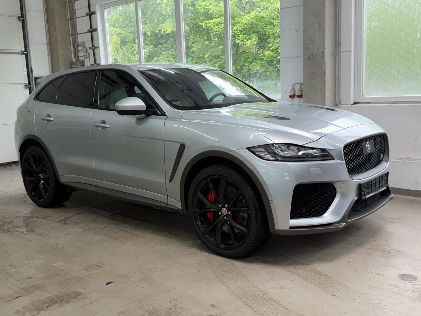 Jaguar F-PACE SVR AWD Carbon/Head-UP/Belüftung/360^°