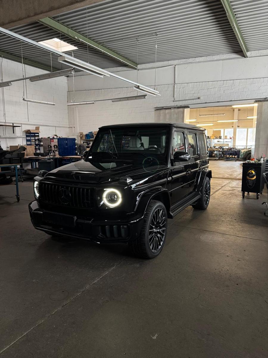 Mercedes-Benz G Modell  Panzer Armored Sonderschutz