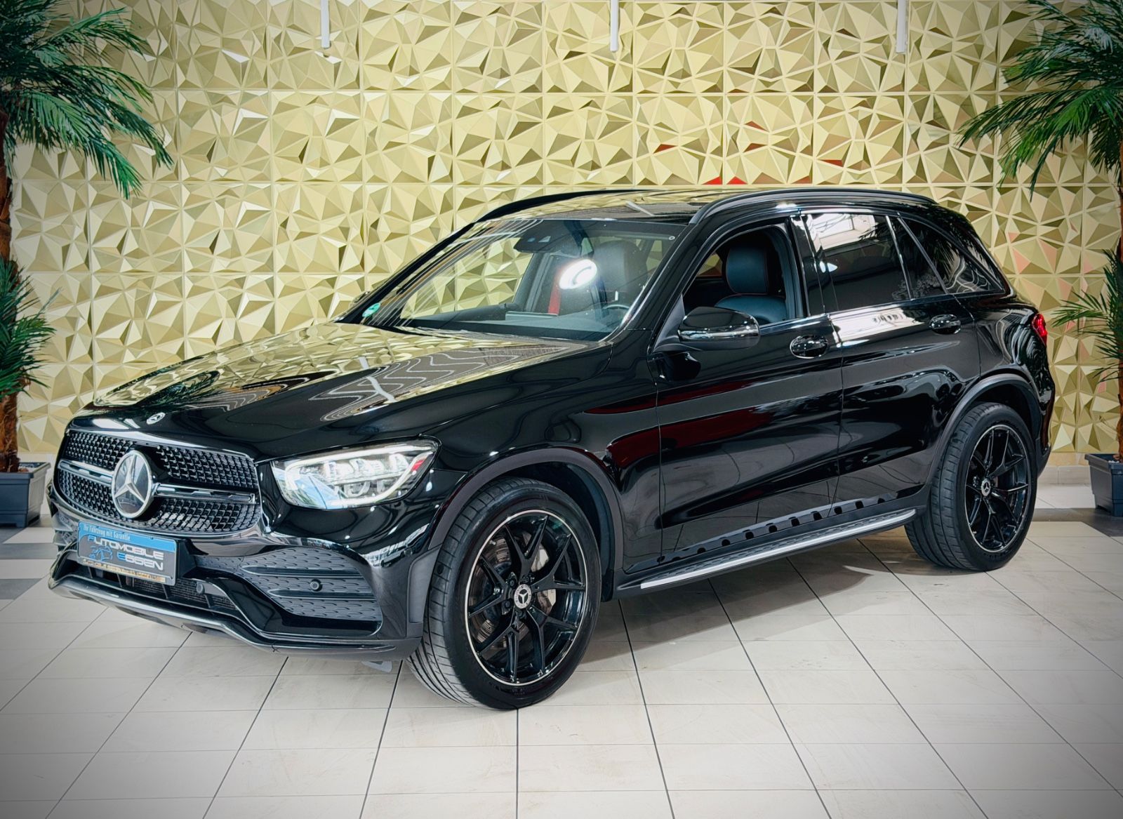 MERCEDES-BENZ GLC 220 d 4Matic|AMG-LINE|NIGHT|NAVI|DESIGNO|1HD