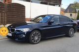 BMW 520d A - - BMW 520 mit Diesel-Antrieb: Schwarz, Sportfahrwerk, Limousine