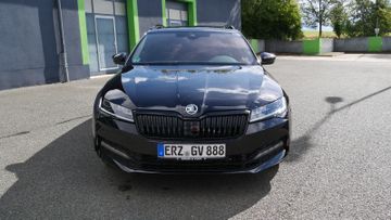 Skoda Superb Combi Sportline 2.0 TSI DSG 4x4 PANO STHZ